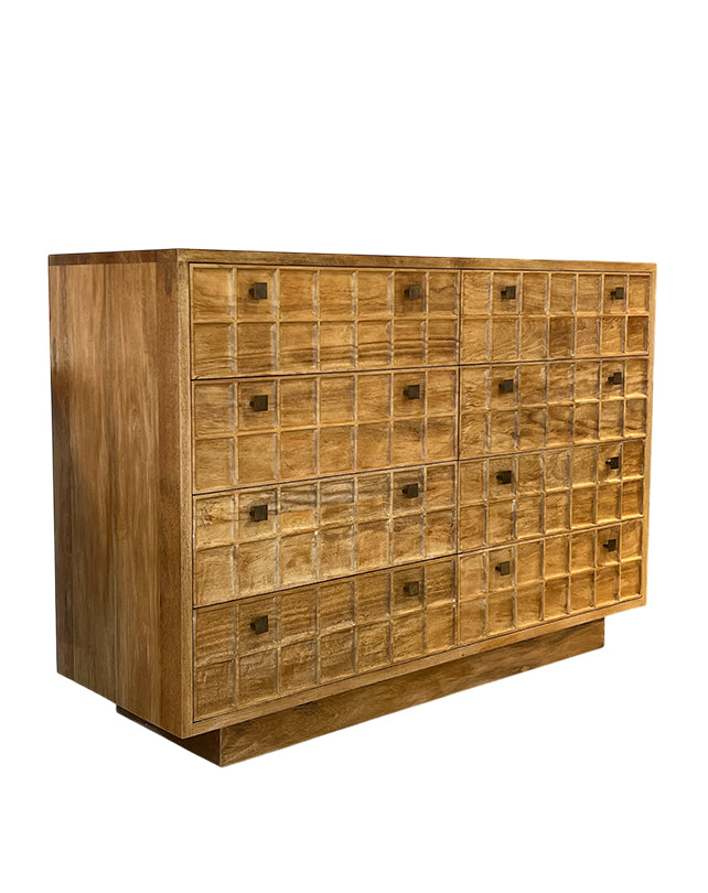Brutus 8 Drw Chest