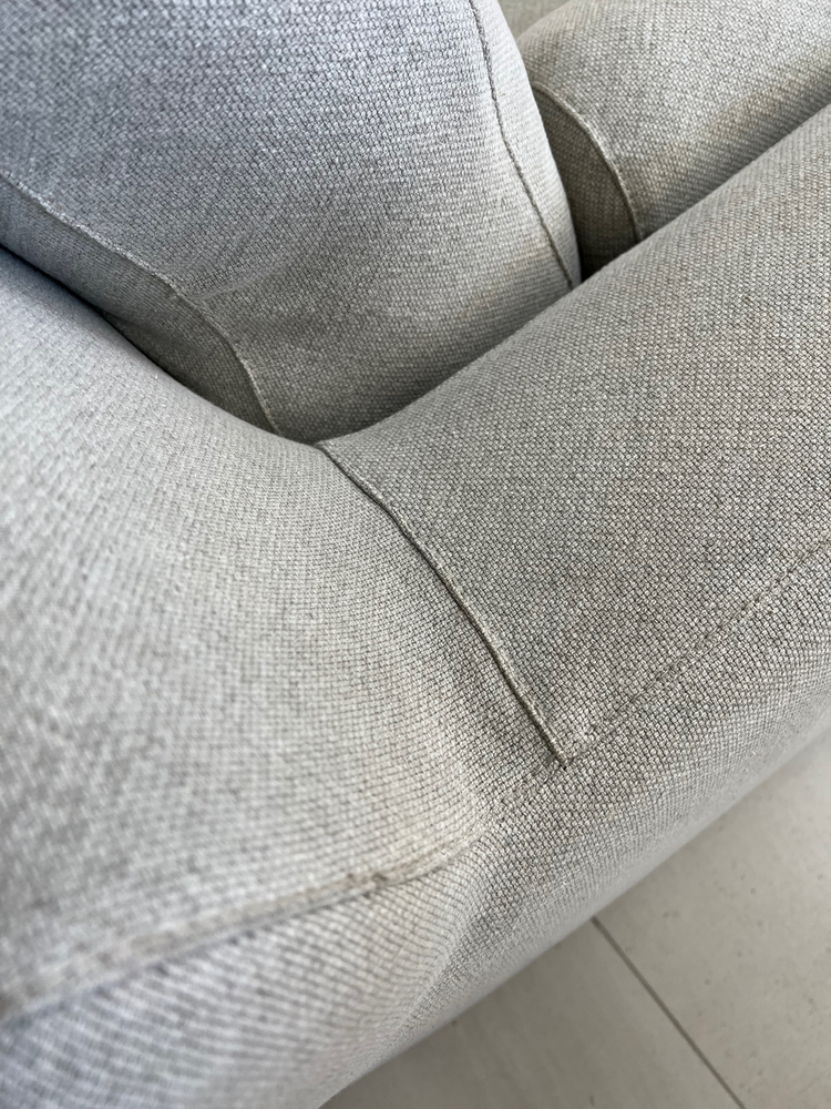 Raumati Sofa