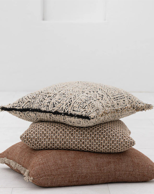 Cariz Cushion